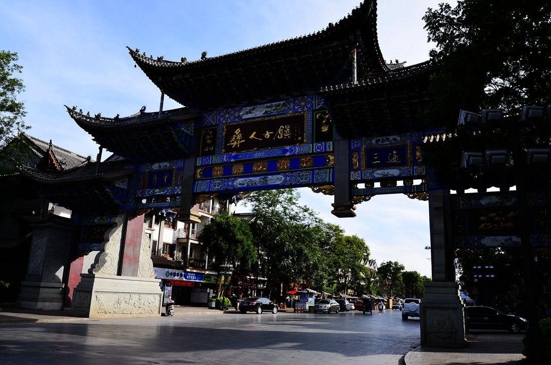 这次，连陶华碧也拯救不了老干妈，为什么老干妈离了陶华碧玩不转了？游戏画面